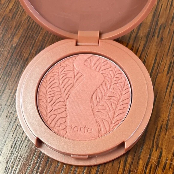 Tarte Compact in Warm Copper - Picture 4 of 5